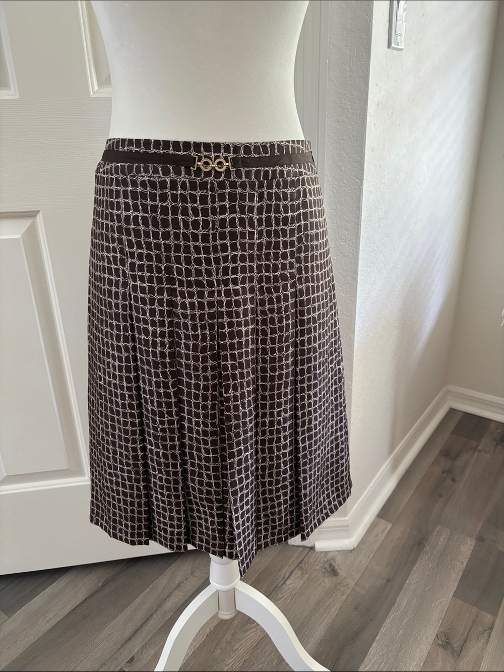 Ann Taylor Equestrian inspired Pleated A-Line Skirt Sz 2